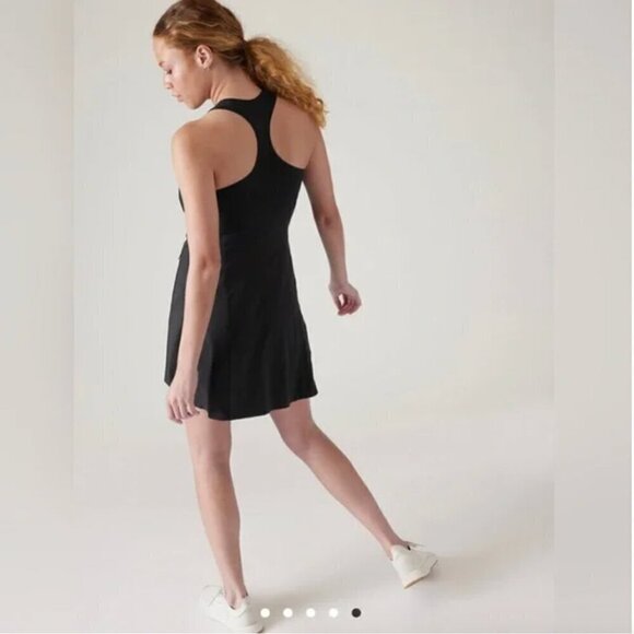 Athleta Levitate dress in black - Picture 2 of 7